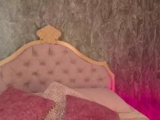 Freechat dixie_evans on Flirt4Free