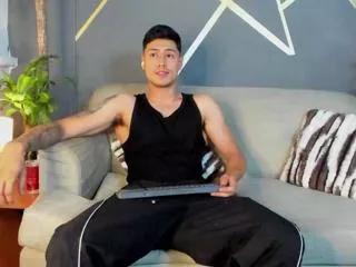 dominic_lamarr on Flirt4Free 