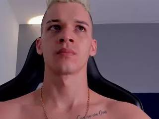 drake_carter on Flirt4Free 