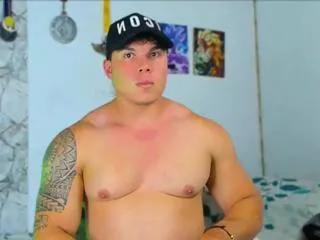 drake_xion on Flirt4Free 
