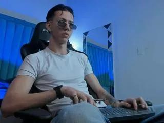 dylan_duraan on Flirt4Free 