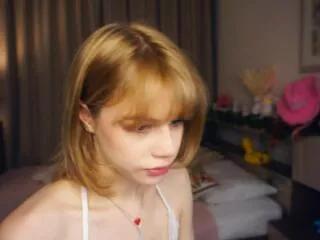 edwina_crofoot on Flirt4Free 