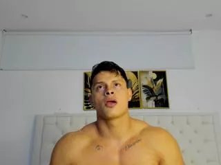 Offline elijah_brooks on Flirt4Free