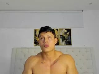 Offline elijah_brooks on Flirt4Free