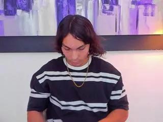 eliot_hanma on Flirt4Free 