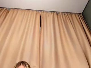 Offline elvia_cullimore on Flirt4Free