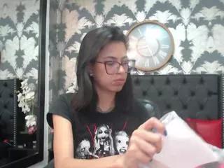 emiy_lopera on Flirt4Free 