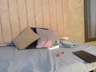 emma_violet on Flirt4Free 