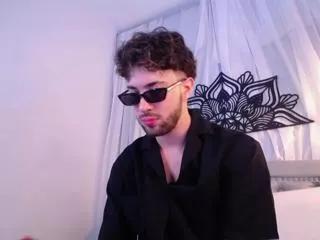erick_jhonsonn on Flirt4Free 