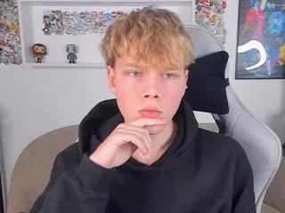 ethan_lans on Flirt4Free 