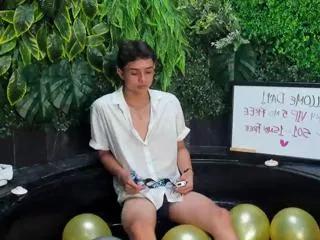 ethan_lowell on Flirt4Free 