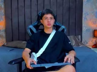 ethan_lowell on Flirt4Free 