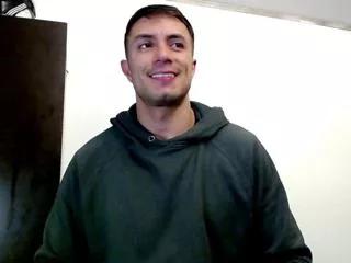 geanluca_fox on Flirt4Free 