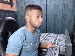 Offline hayden_brown on Flirt4Free