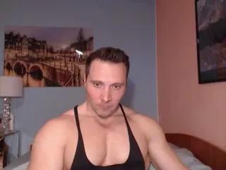 hunky_muscle on Flirt4Free 