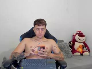 james_coltt on Flirt4Free 
