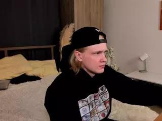 james_skcott on Flirt4Free 