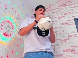 jhoset_gref on Flirt4Free 