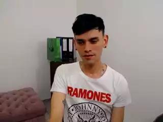 joe_johnsonn on Flirt4Free 