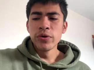 joel_lewiss on Flirt4Free 