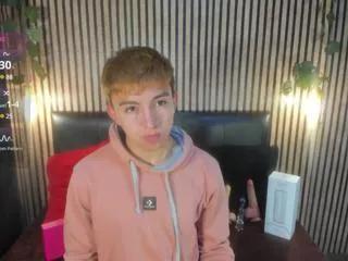 joji_sossa on Flirt4Free 