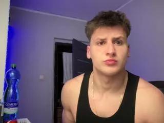 josh_mendes on Flirt4Free 