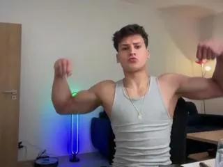 josh_mendes on Flirt4Free 