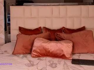 lady_moonroe on Flirt4Free 