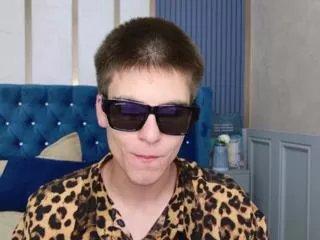 Offline leonard_cross on Flirt4Free