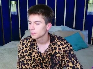 Offline leonard_cross on Flirt4Free