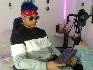 leonard_price on Flirt4Free 