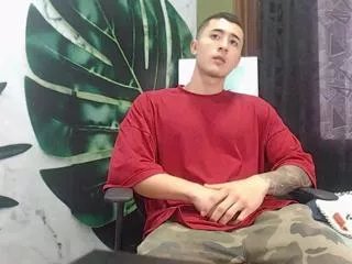 Offline liam_ferreira on Flirt4Free