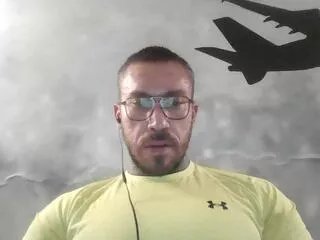 Offline lucias_crawford on Flirt4Free