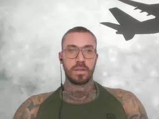 Offline lucias_crawford on Flirt4Free