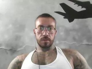 Offline lucias_crawford on Flirt4Free