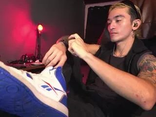 Offline lucky_sins on Flirt4Free