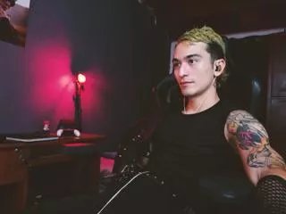 Offline lucky_sins on Flirt4Free