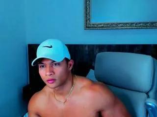 luke_wayne on Flirt4Free 