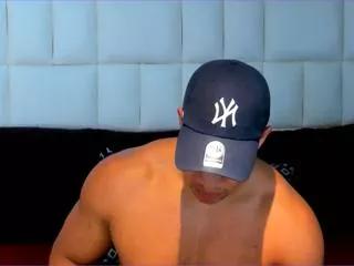 luke_wayne on Flirt4Free 