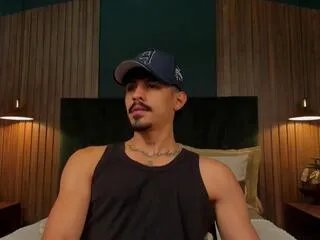 Offline lukee_taylor on Flirt4Free