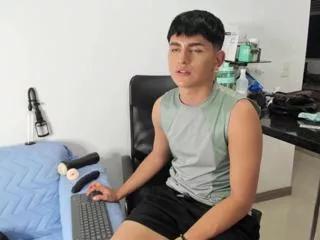 lyam_amatista on Flirt4Free 