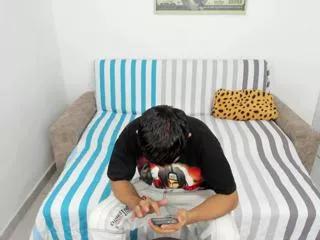 lyam_amatista on Flirt4Free 