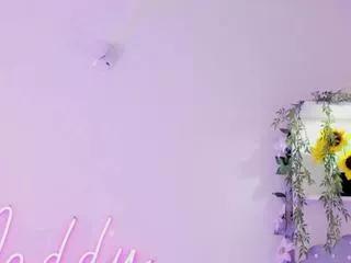 maddy_parisi on Flirt4Free 