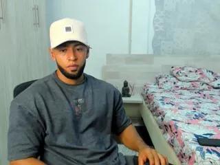 mark_junior on Flirt4Free 