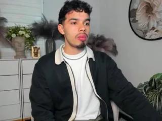 mateo_leone on Flirt4Free 
