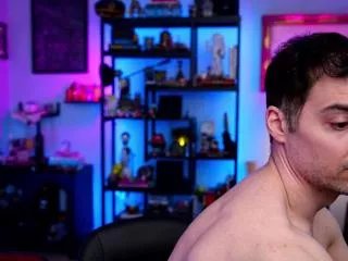 Offline max_hughes on Flirt4Free