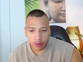 max_turneer on Flirt4Free 
