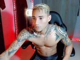 maximiliano_caceres on Flirt4Free 