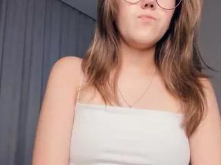 meghan_baskett on Flirt4Free 