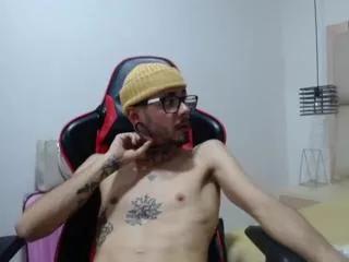 miiguel_arango on Flirt4Free 